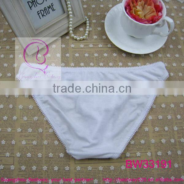 Ladies sexy white plain dyed soft cotton panties