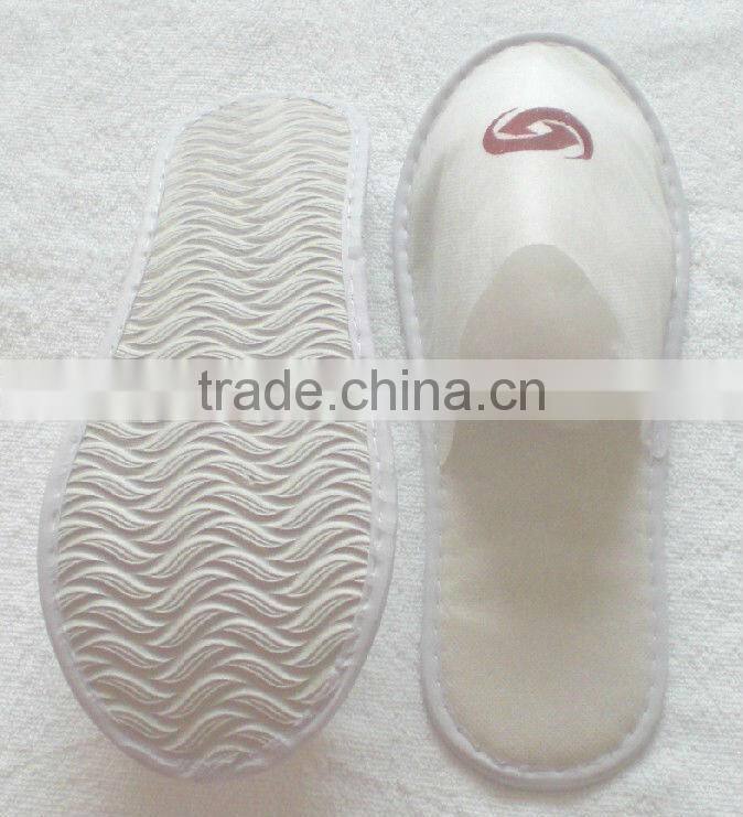 Disposable non woven fabric slippers