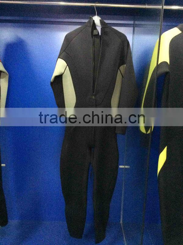 Women diving surfing wetsuit customization for lady
