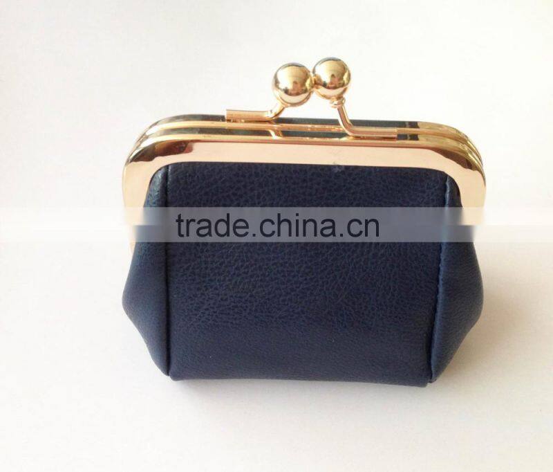 Flower print faux leather retro coin purse with metal clip