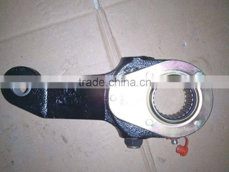 Sinotruk truck spare parts chassis parts for Howo WG9100440005 rear wheel adjustment arm L