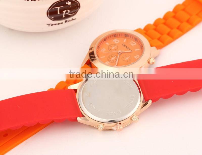 Hot selling fashion silicon wrist watch top brand mens watches cheap china supplier