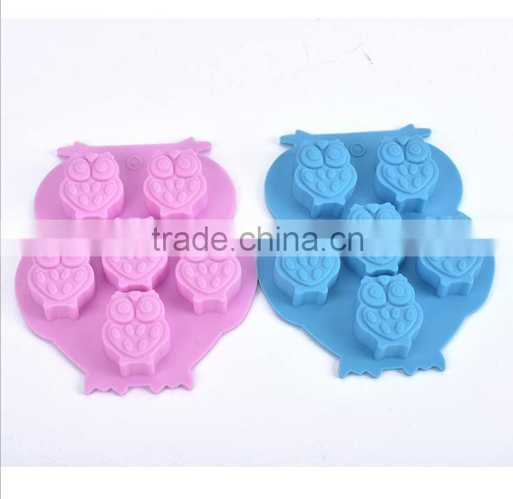 Lovely Personalized Hand Shaped Silicone Big Ice Cube Tray