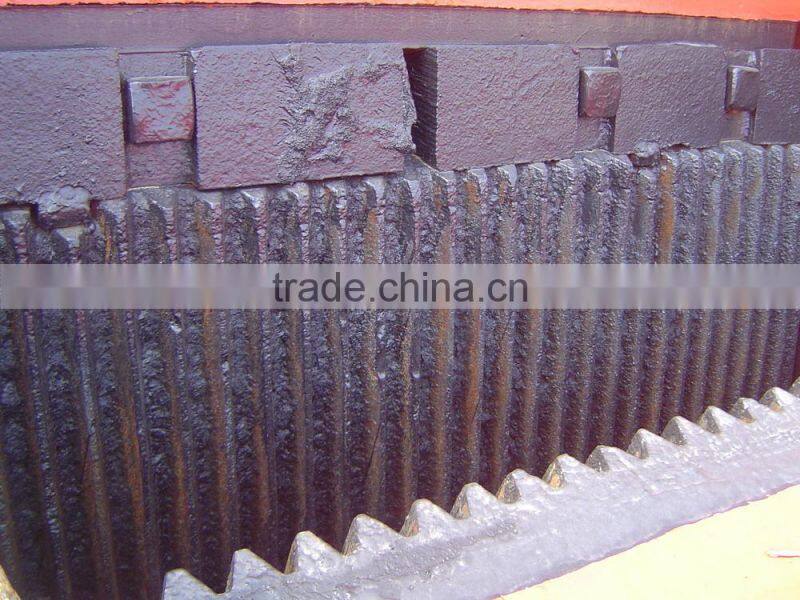 2016 sell well stone jaw crusher machine PE400*600