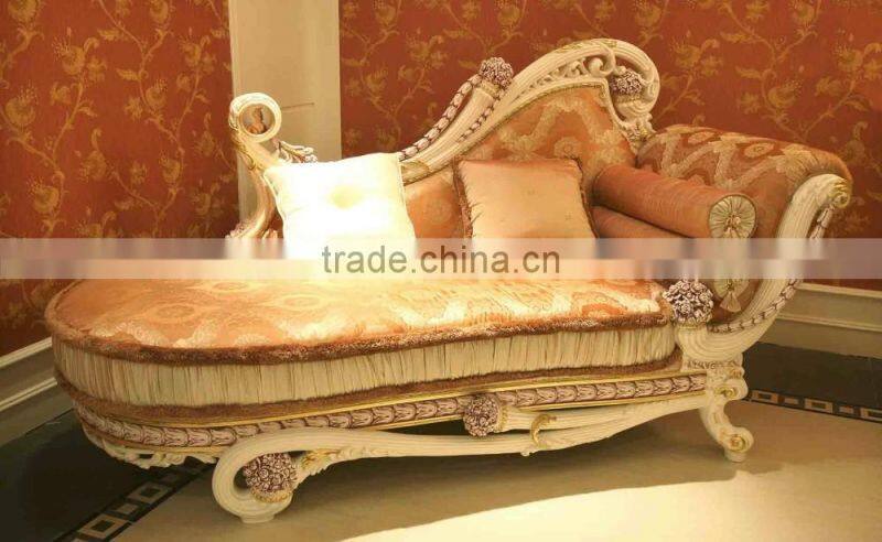 French Graceful Wood Carving Bedroom Set, Luxury Home Gilt Bedroom Furniture, Fancy White Hand Painted Super King Size Bed