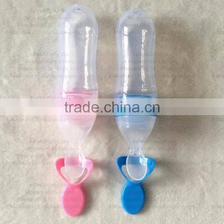 Food grade silicone squeeze baby feeder with spoon