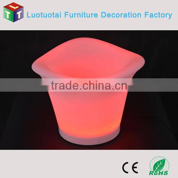 ECO-Friendly plastic16 color changing illuminated remote control led ice bucket