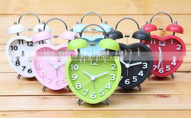 Supply creative retro twin bell alarm clock / heart-shaped alarm clock