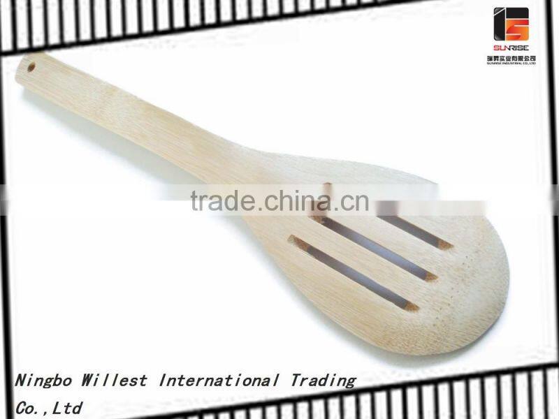 Bamboo shovel in natural color