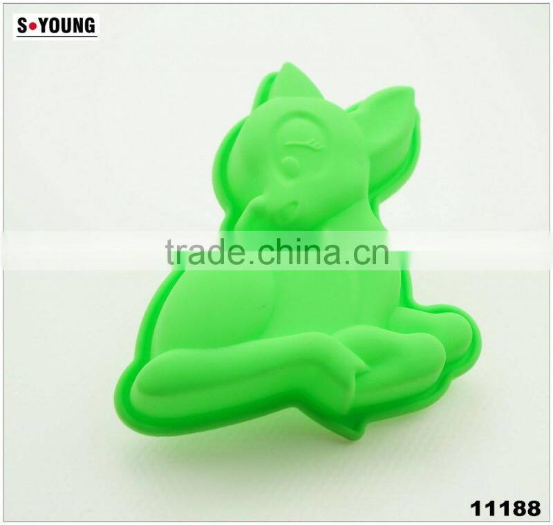 11188 FDA/LFGB Deer Shape Silicone Cake Mold
