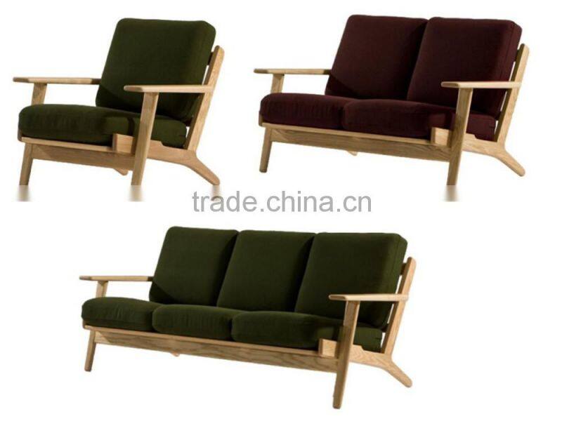 Replica European style relaxing Danish Design solid ash wood Hans J Wegner Plank chair with fabric cushion