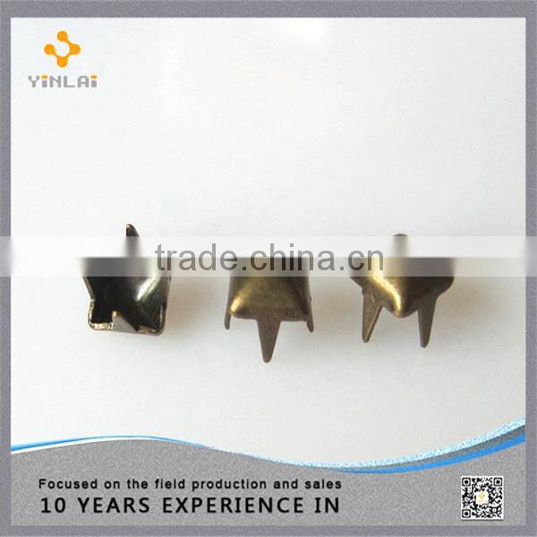 4mm metal prong nailhead studs
