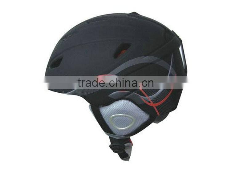 Winter Essential Custom Ski Helmet For Entertainment