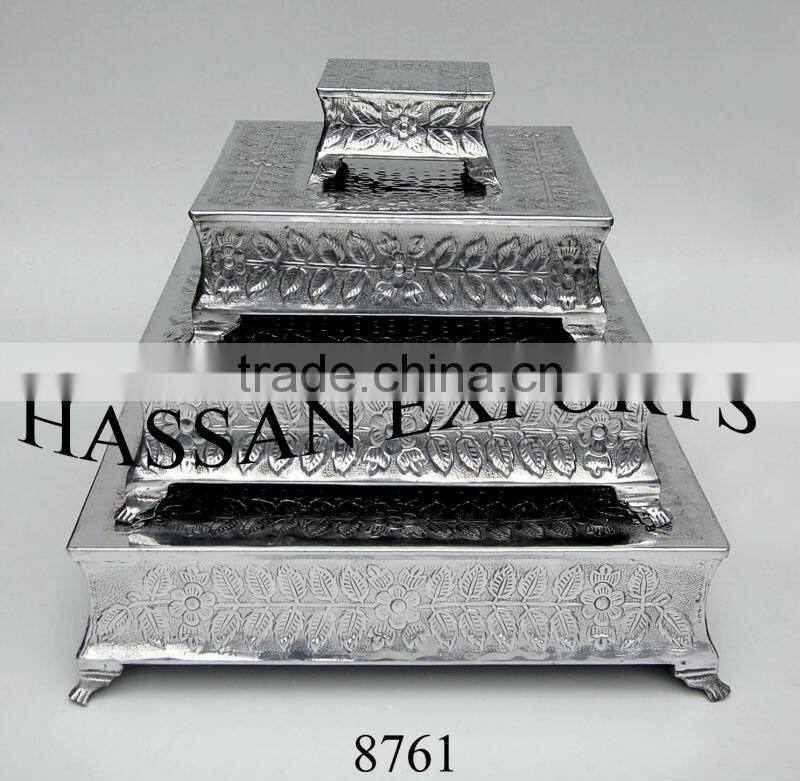 Aluminium Cake Stand Manufacturer