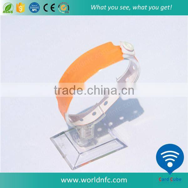 Race Timing Chip Wristbands Disposable RFID UHF