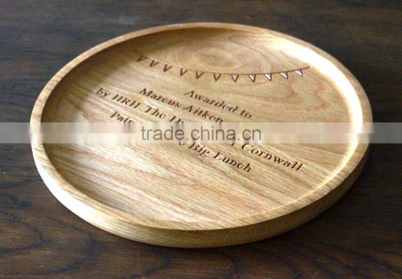 Customerization Laser Logo Round Tray Round Shape Wooden Serving Plate Wooden Fruit Plate Food Safe Varnish Rubber Wood Tray