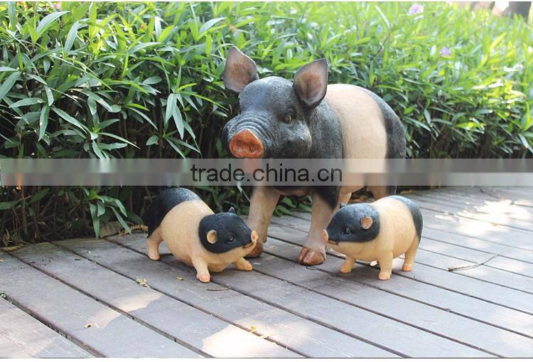Garden decoration lifelike animal figurine life size pig statue