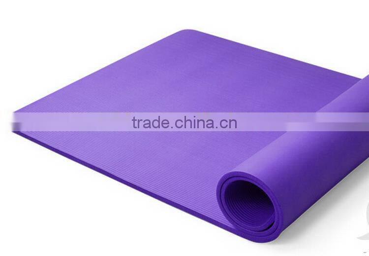 Economic five strips bottom price pink poly bag nbr yoga mat