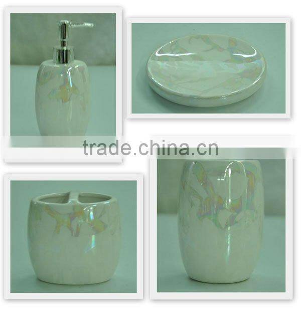 submarine world hotel bathroom accessories