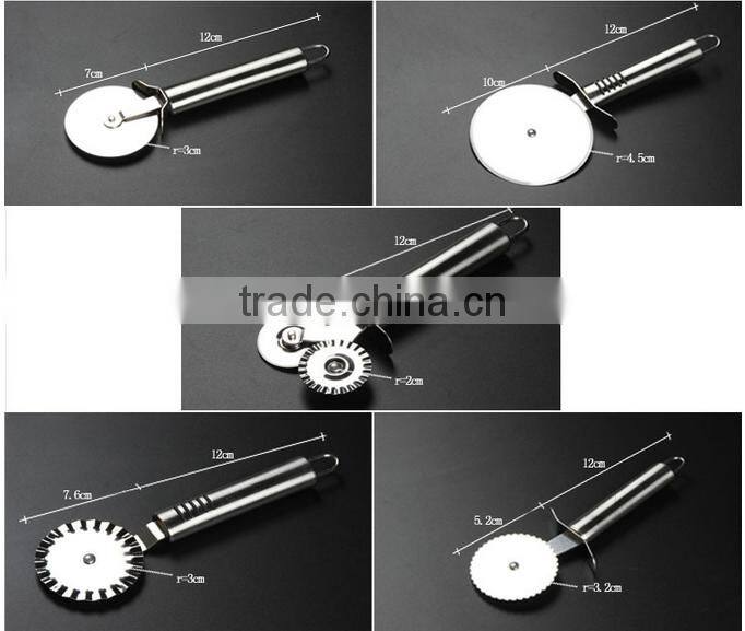2017 good quality and competiitve price pizza slicer/pizza blade/pizza tools
