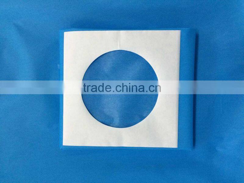 Adhesive aperture drape(excentered)