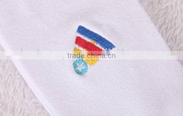 2015 embroidery logo black socks