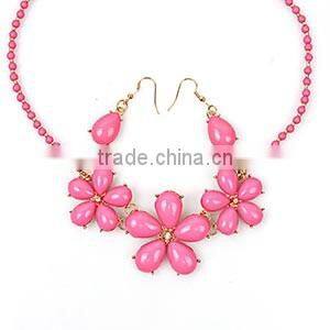 Gold Chain Bulk Factory Wholease Fashion Gold Necklace Beads Necklace