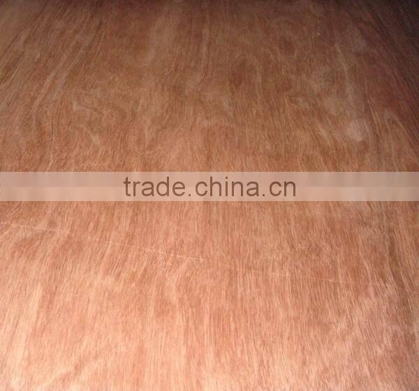 Natural wood 0.28-0.30mm plywood water gum veneer