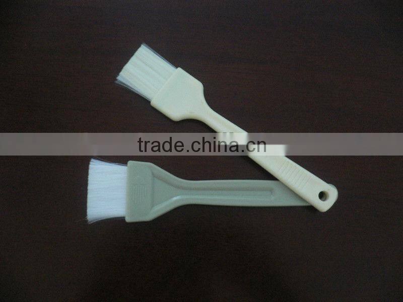 Plastic handle Kitchen Oil Brush