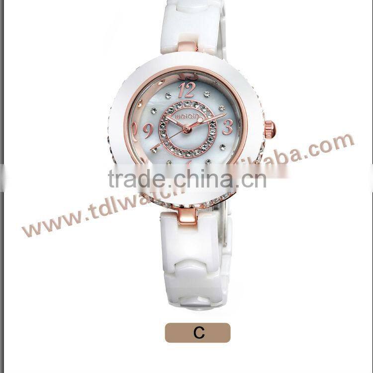 2015 Hot Selling Fashion Sapphire Crystal Fashion White Ceramic Watch