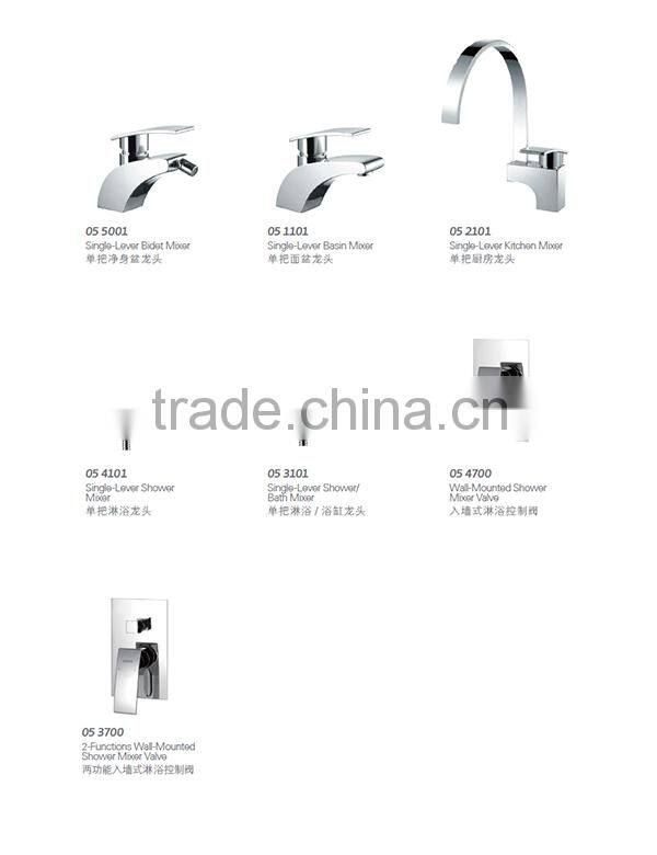 Surface Mounted Bathroom Waterfall Bathtub Faucet 05 4101