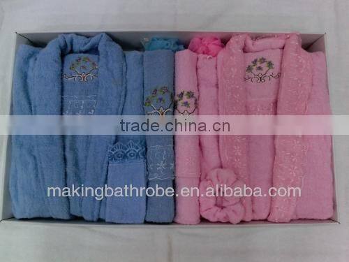 HIgh quality classical 100% cotton Terry bathrobe slippers gift set