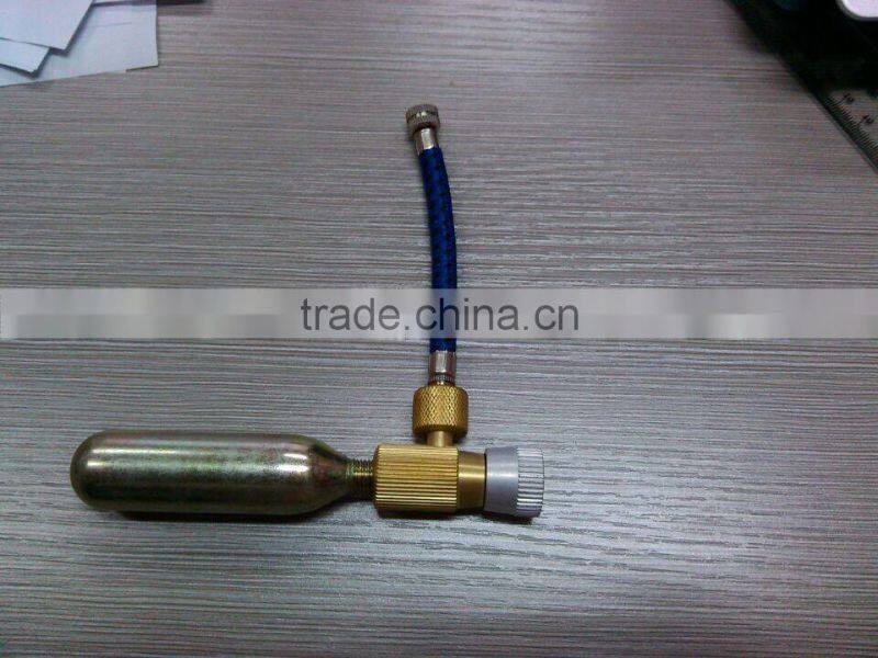 CO2 Inflator for Road Bikes