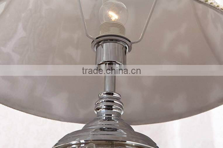 Living room bedroom lamp flower pattern glass and crystal table lamp with lampshade