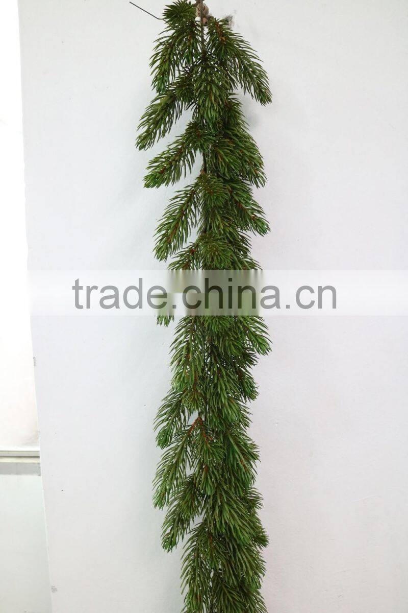 High quality plastic pine wreath for xmas decoration