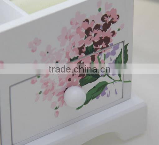 white Wooden jewelry box