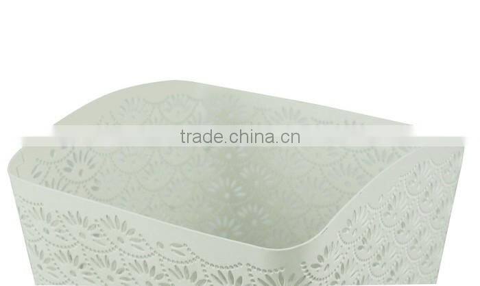 Metal Hollow Flower Design Office Supplies Waste Basket