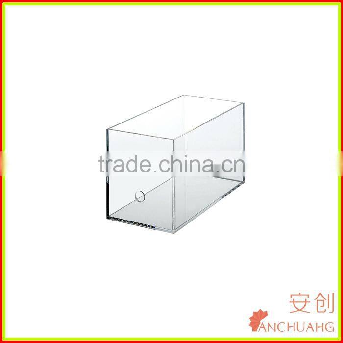 clear acrylic storage containers