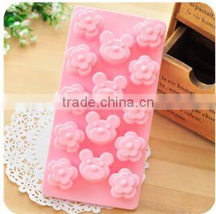 Cheap silicone rubber ice mould tray with plum blossom bear
