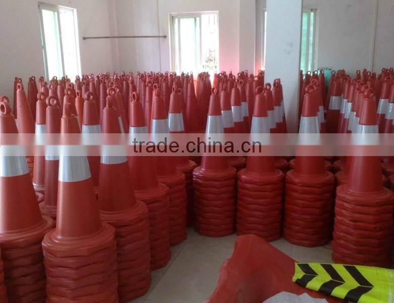 Reflective Color Traffic Safety Cone for Roadway Safety