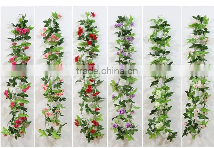 Artificial plastic flower garland for dec