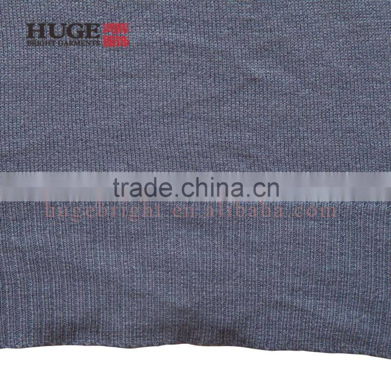 Sporty women jumper combining 3/4 jersey sleeves and beaded V neckline