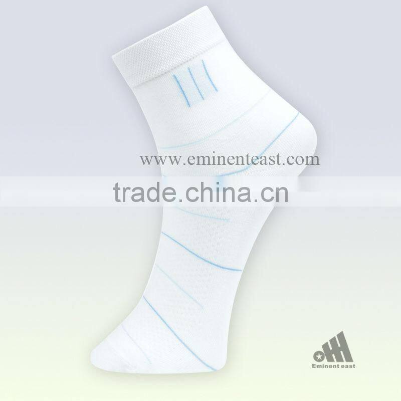 Green man crew socks