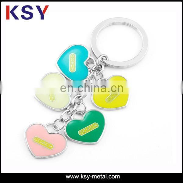 Fashionable design personalized keychains with factory prices