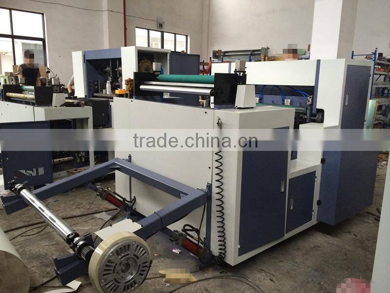 Automatic roll paper feeding die cutting machine for paper cup with wooden mould