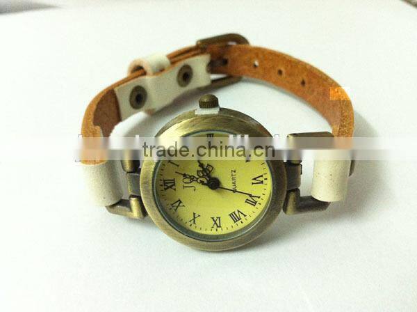 SWH 0651-3 China wholesalef genuine leather squre nail strap wrap ladies bracelet wrist watch