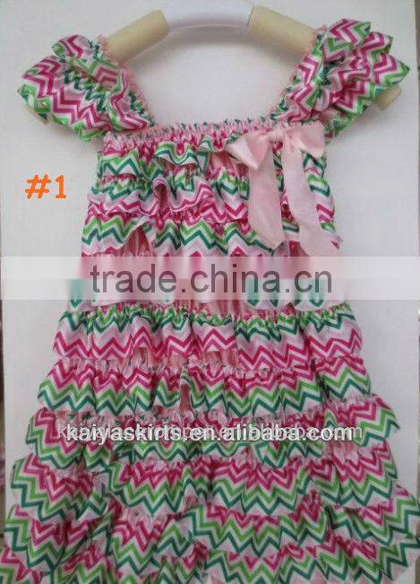 Sales Promotion!4th of july New arrive colorful chevron fabric chevron zig zag diaper fashion design baby bloomers