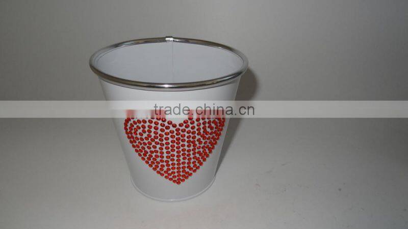 powder coated small metal bucket with love heart design