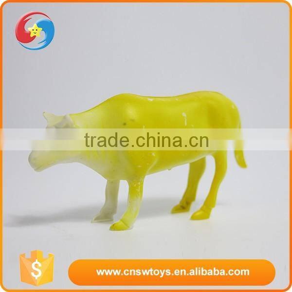 2016 new design eco-friendly plastic farm cute animal toys