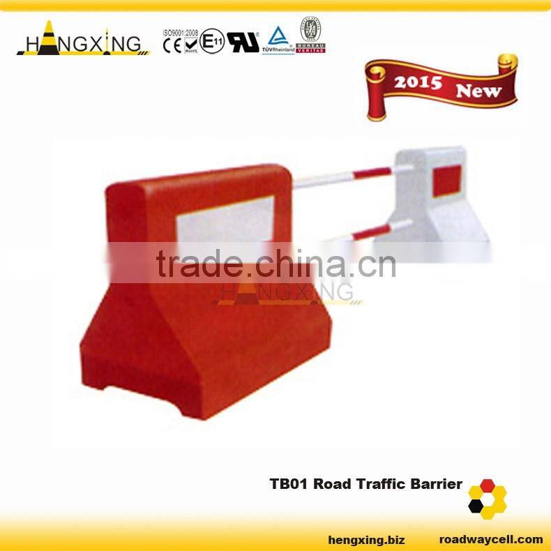 TB01 Plastic Traffic barrier with bright reflector Water Fill road block barriers